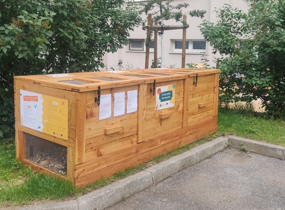 Community composter